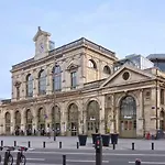 Centre - Superbe Appart. Avec Terrasse !