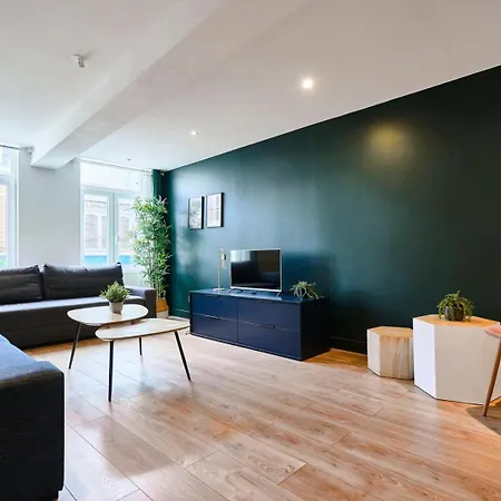 Апартаменты Centre - Superbe Appart. Avec Terrasse !