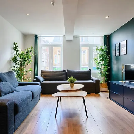 Centre - Superbe Appart. Avec Terrasse ! Лилль