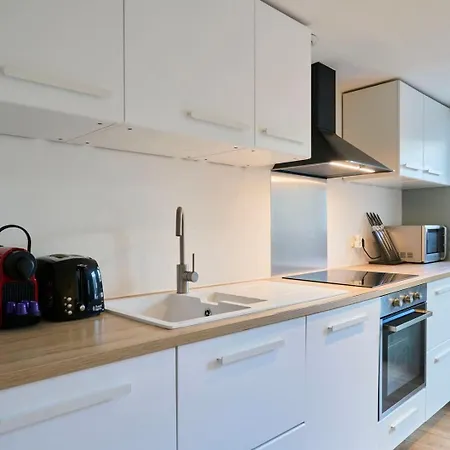 Centre - Superbe Appart. Avec Terrasse !