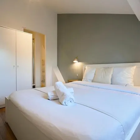 Apartment Centre - Superbe Appart. Avec Terrasse ! *