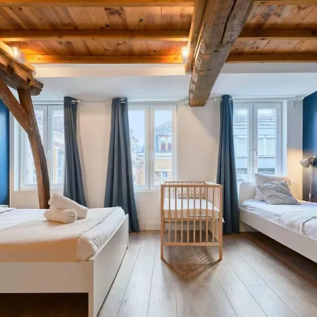 Centre - Superbe Appart. Avec Terrasse ! *